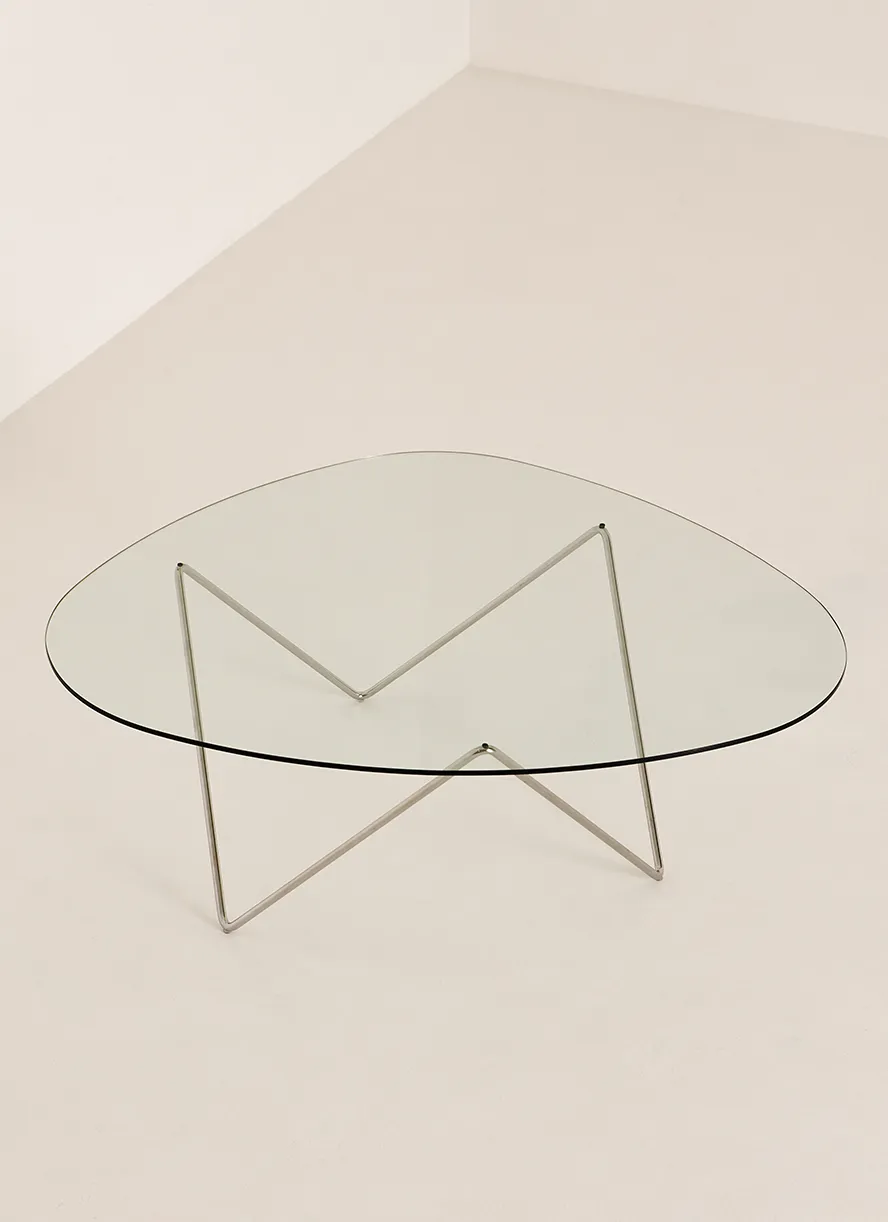 ダイニングテーブル Pedrera Coffee Table Pedrera Coffee Table – Design Within Reach